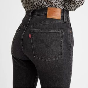 Levi’s high waisted jeans